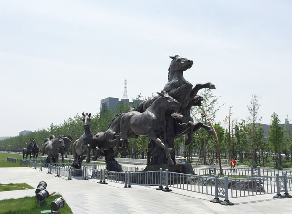 鍛銅雕塑