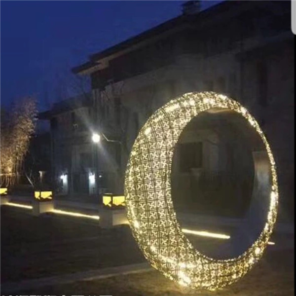 幾何不銹鋼雕塑